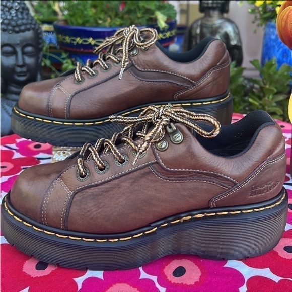 🏴󠁧󠁢󠁥󠁮󠁧󠁿 Vintage Dr. Martens Made in England Platform Oxfords UK 5 - Picture 2 of 13